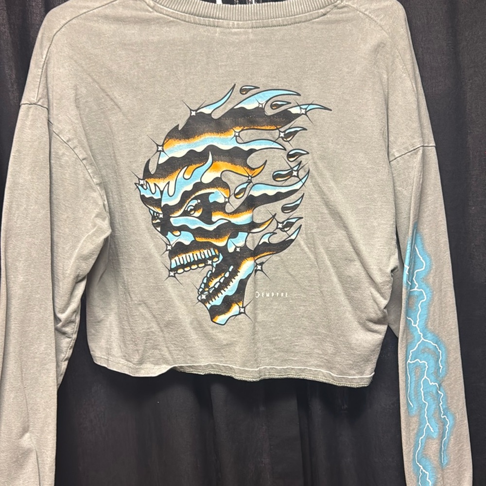 Empyre crop top